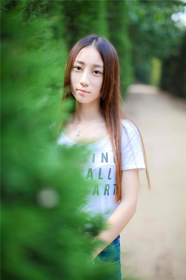 李嫣然